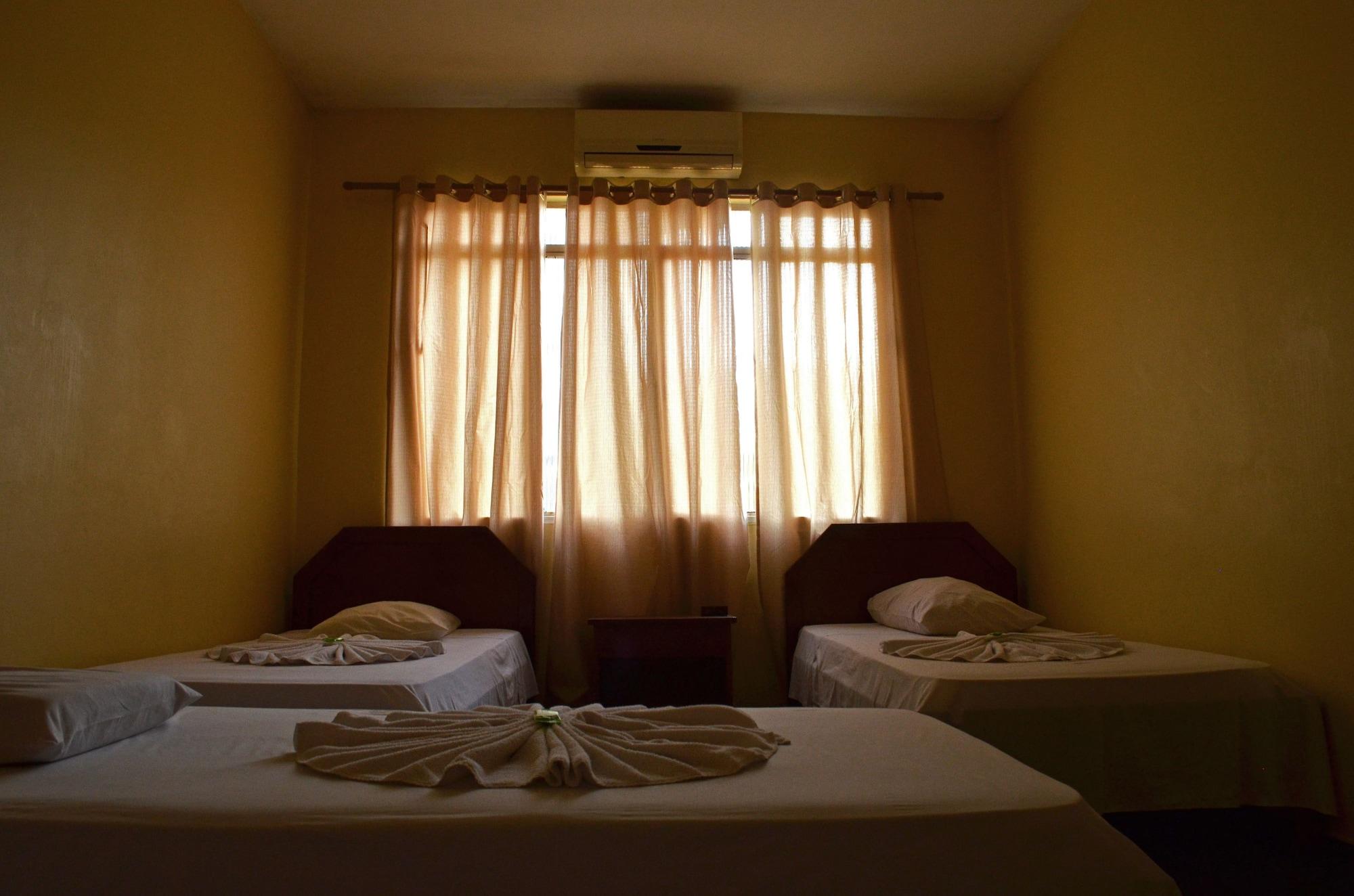 Iguacu Plaza Hotel Фос-ду-Іґуасу Екстер'єр фото