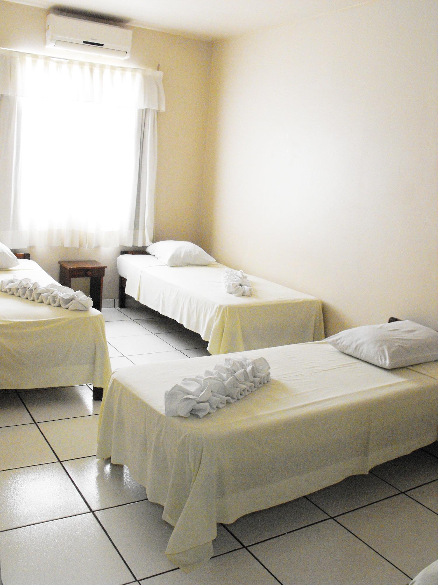 Iguacu Plaza Hotel Фос-ду-Іґуасу Екстер'єр фото