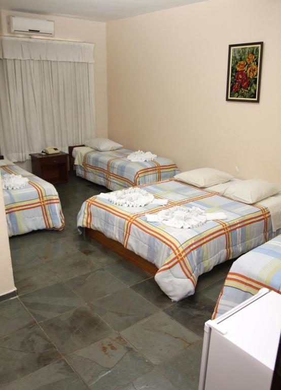 Iguacu Plaza Hotel Фос-ду-Іґуасу Номер фото