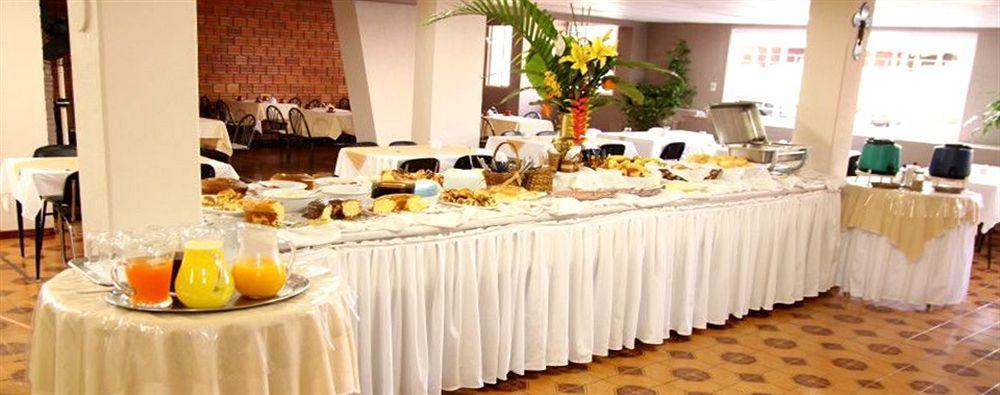 Iguacu Plaza Hotel Фос-ду-Іґуасу Екстер'єр фото