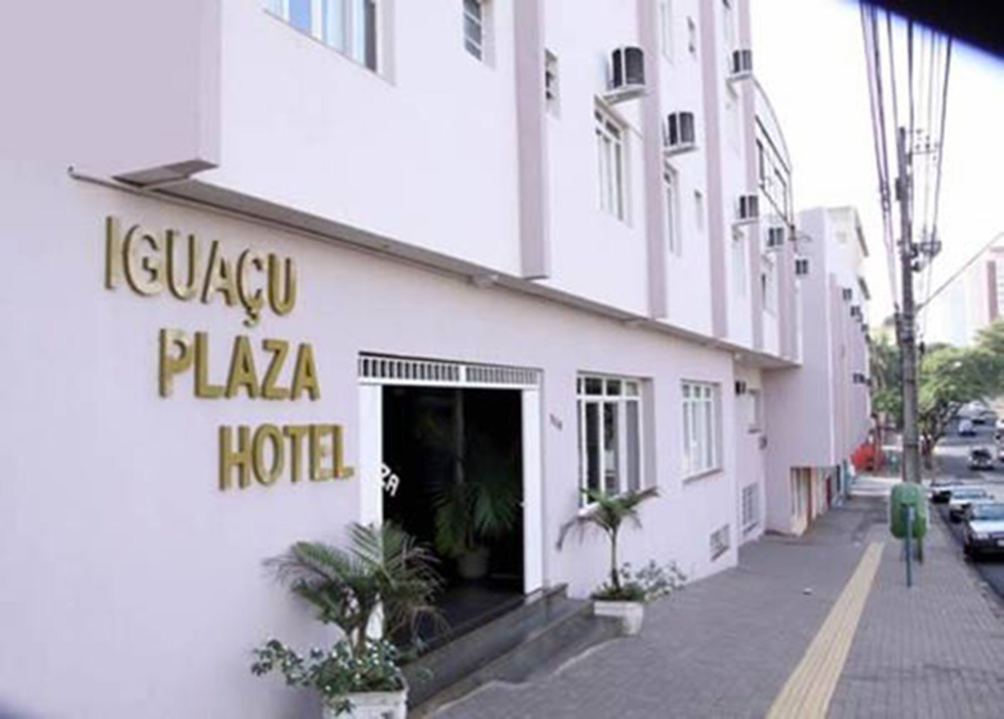 Iguacu Plaza Hotel Фос-ду-Іґуасу Екстер'єр фото